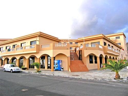 Apartamentos Deluxe El Hierro 拉雷斯廷加 外观 照片
